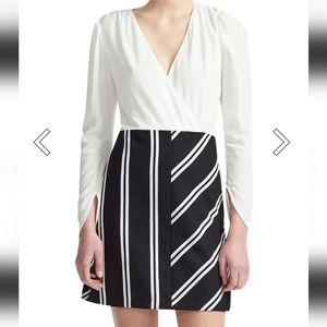 NWT Maje Rolim Blanc Casse Robe Black White V-Neck Dress